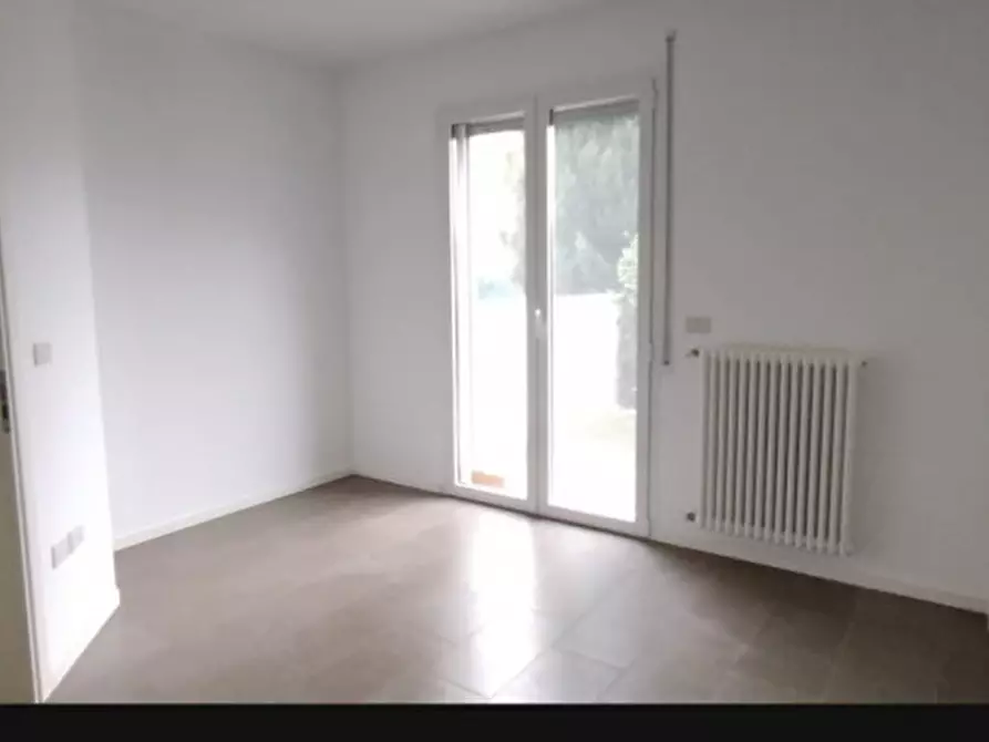 Immagine 9 di Appartamento in affitto  a Santarcangelo Di Romagna