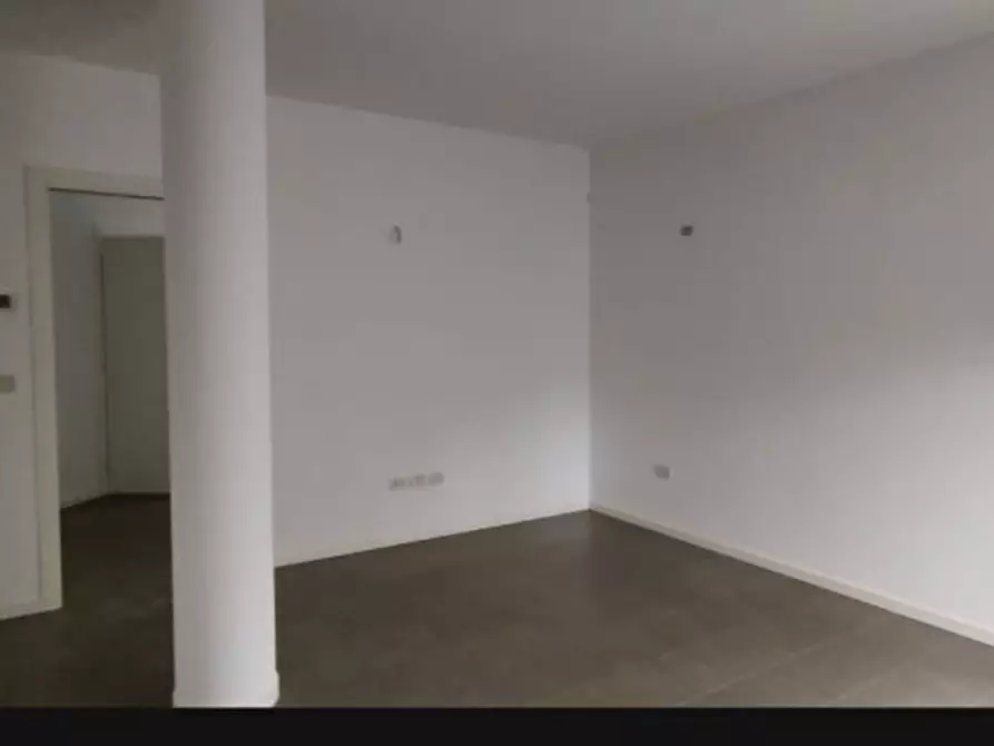 Immagine 14 di Appartamento in affitto  a Santarcangelo Di Romagna