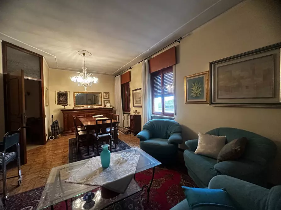 Immagine 5 di Casa indipendente in vendita  in Via Ospedale a Villafranca Di Verona