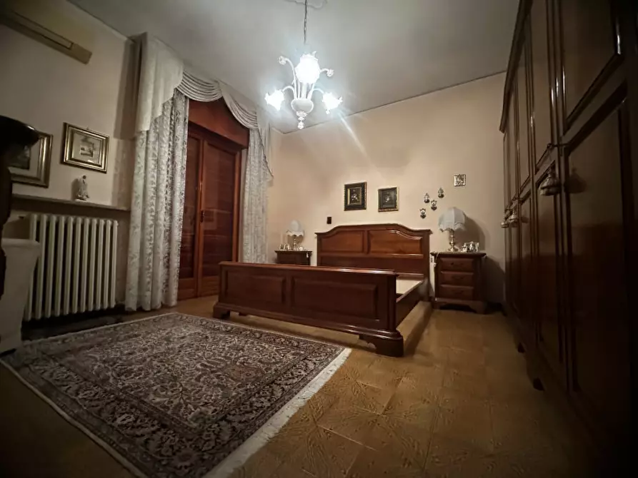 Immagine 8 di Casa indipendente in vendita  in Via Ospedale a Villafranca Di Verona