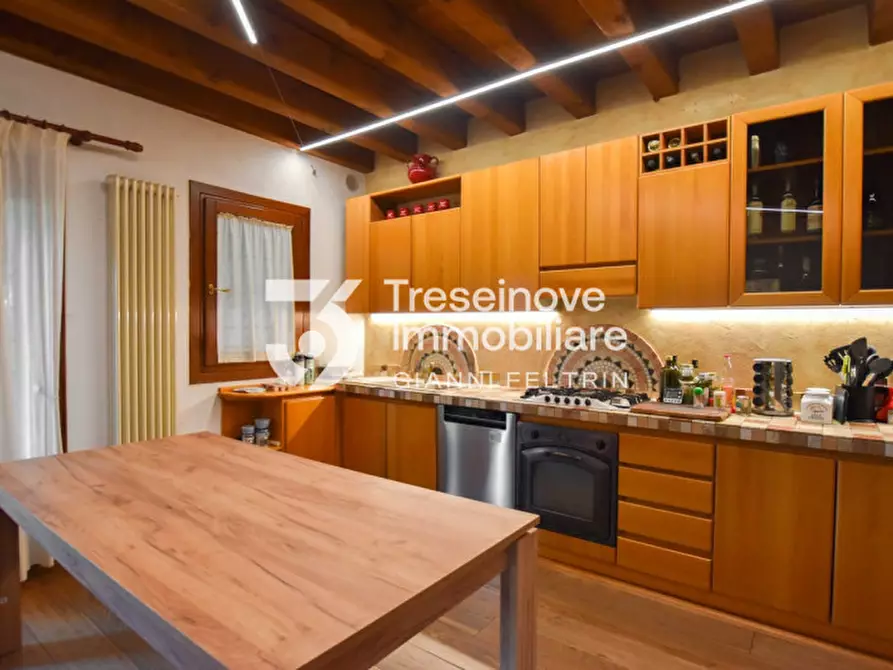 Immagine 2 di Casa bifamiliare in vendita  in Via San Giovanni a Carmignano Di Brenta