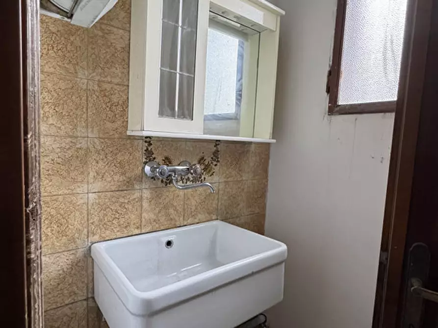 Immagine 8 di Laboratorio in affitto  in Via dell'Industria a Mussolente