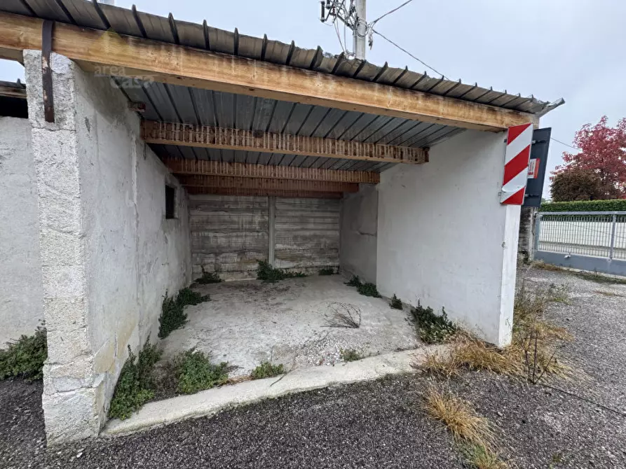 Immagine 13 di Laboratorio in affitto  in Via dell'Industria a Mussolente