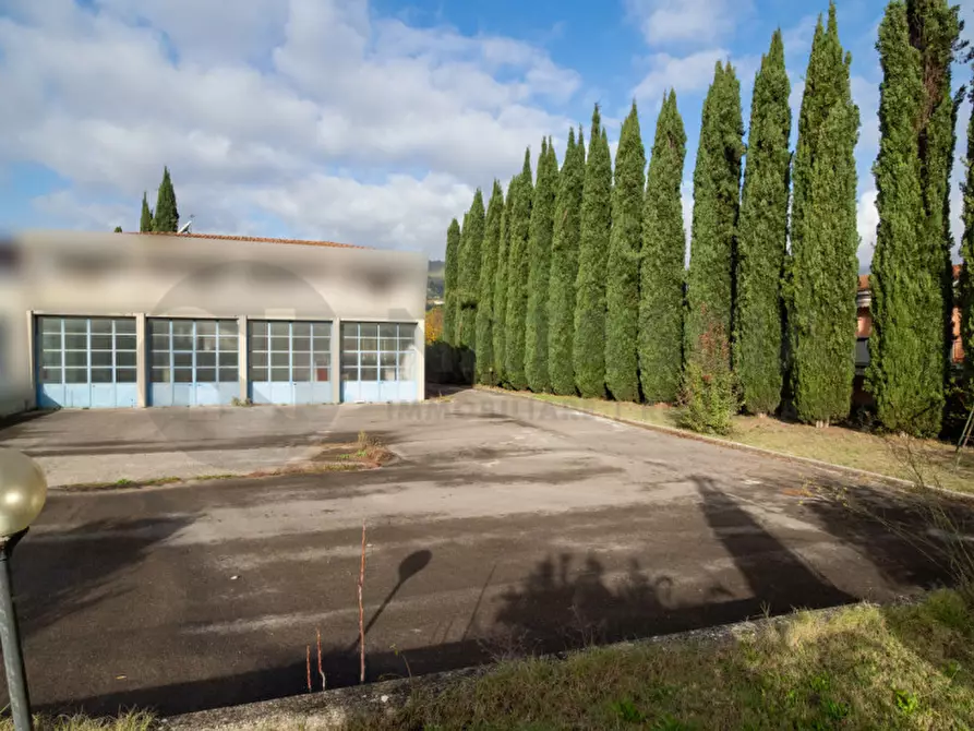 Immagine 3 di Laboratorio in vendita  a Rufina