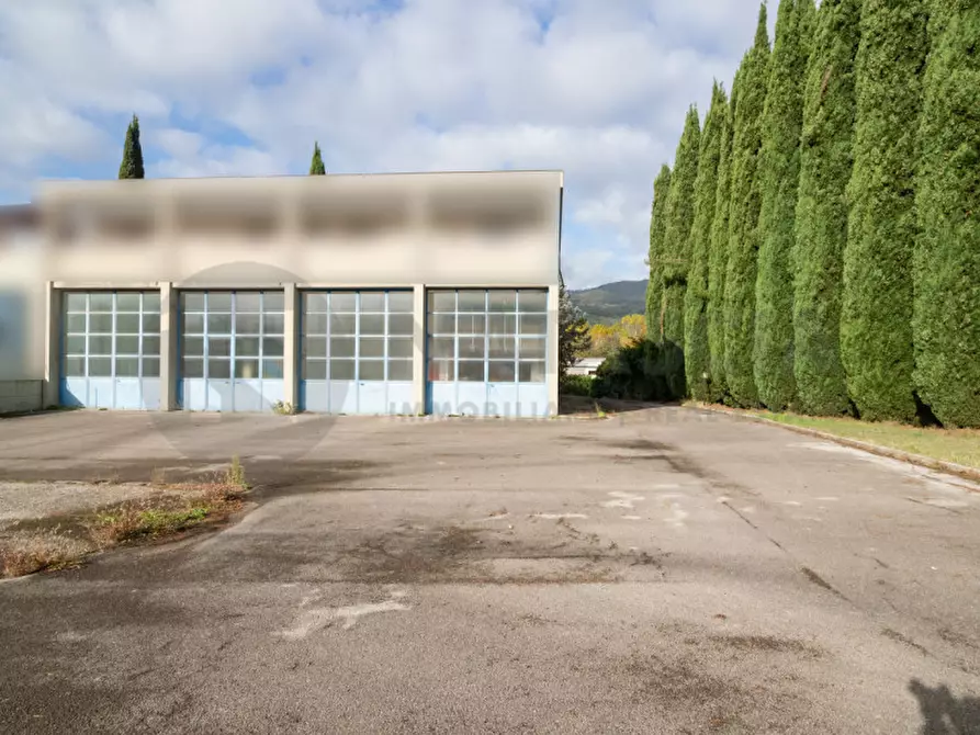 Immagine 8 di Laboratorio in vendita  a Rufina