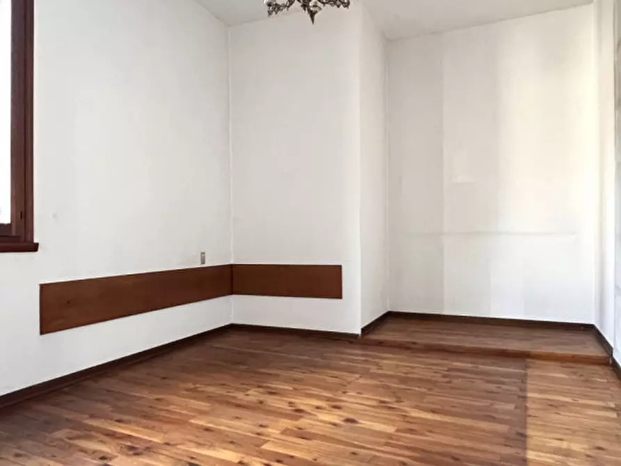 Immagine 9 di Palazzo in vendita  in Piove di Sacco a Piove Di Sacco