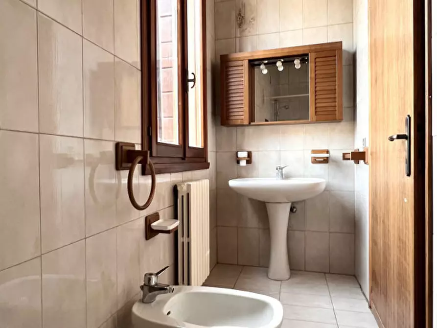 Immagine 10 di Palazzo in vendita  in Piove di Sacco a Piove Di Sacco