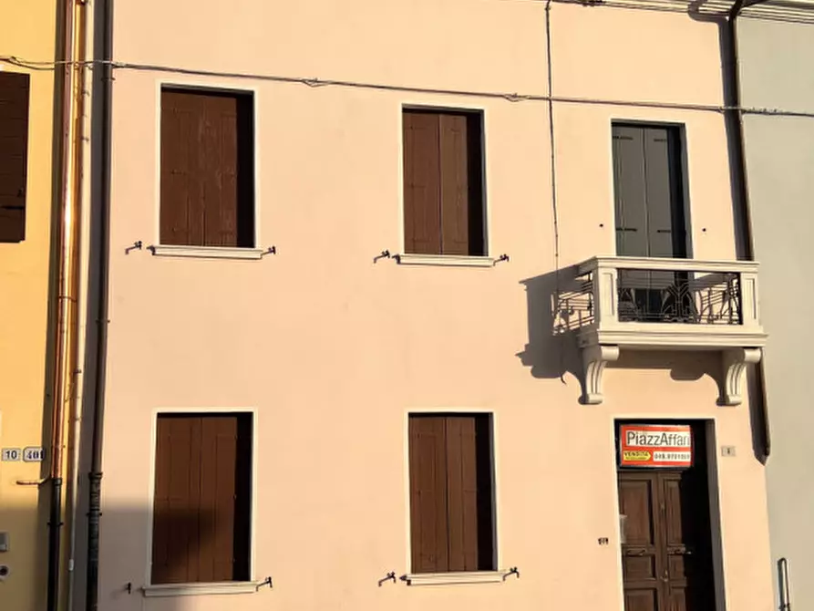 Immagine 12 di Palazzo in vendita  in Piove di Sacco a Piove Di Sacco