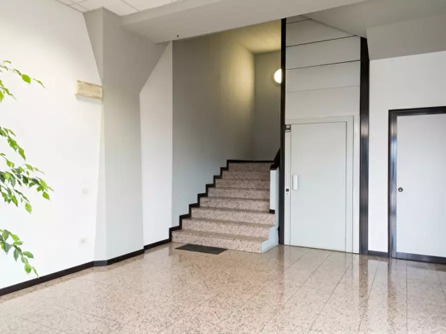 Immagine 12 di Ufficio in vendita  in Via Vigonovese a Padova