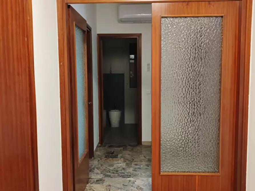 Immagine 4 di Appartamento in vendita  a Pordenone