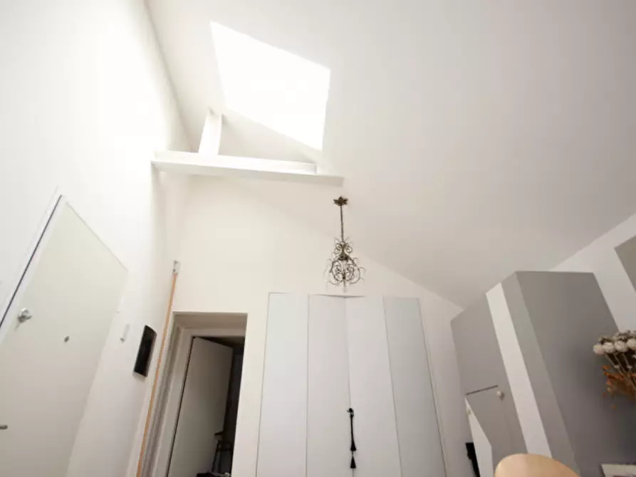 Immagine 14 di Appartamento in vendita  in vico stella a Genova