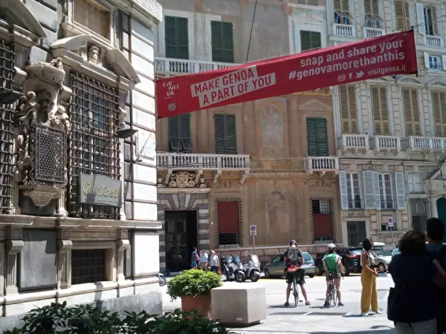 Immagine 18 di Appartamento in vendita  in vico stella a Genova