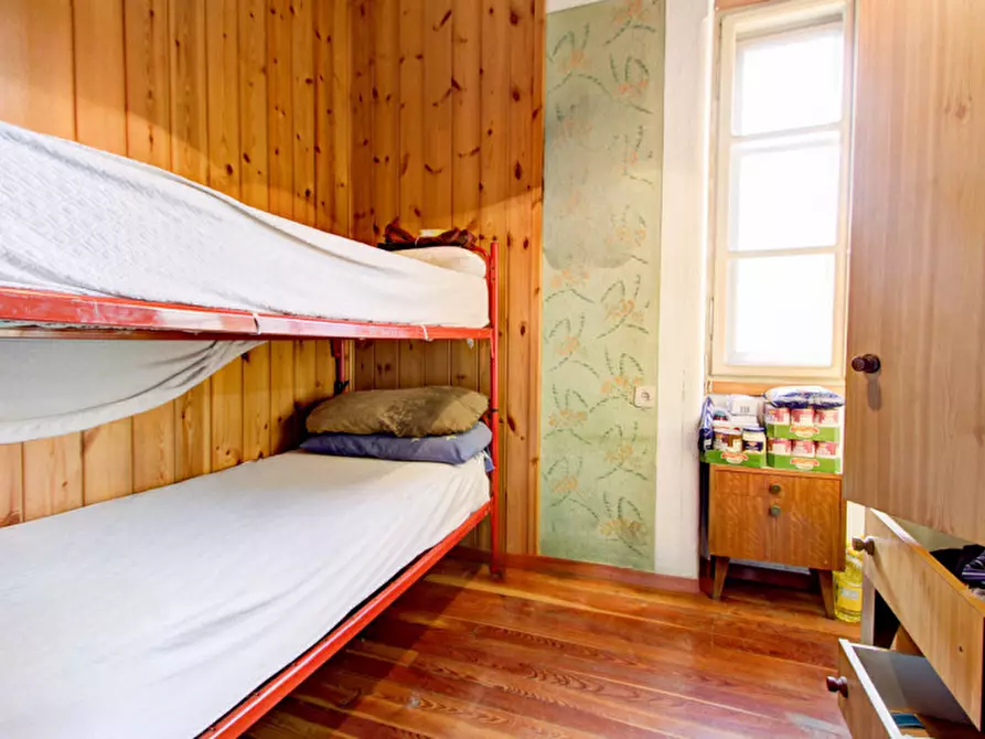 Immagine 9 di Appartamento in vendita  in Via del Dòs dei Còle a Porte Di Rendena