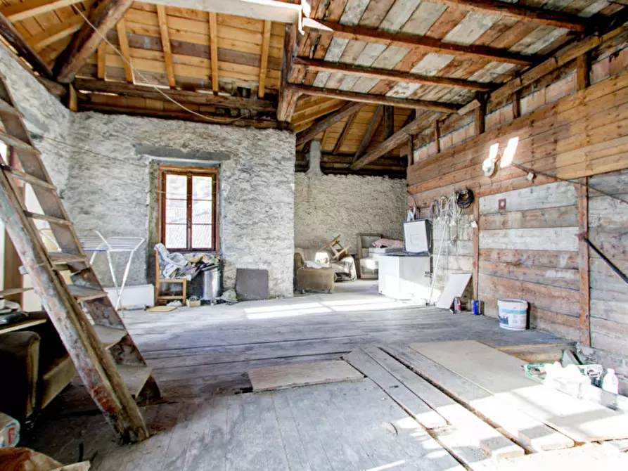 Immagine 12 di Appartamento in vendita  in Via del Dòs dei Còle a Porte Di Rendena