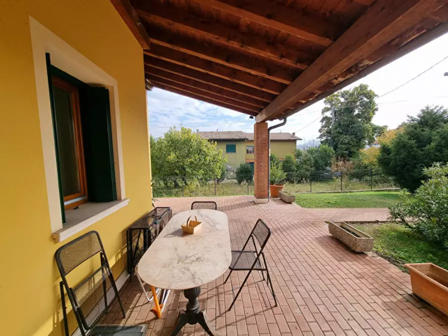 Immagine 1 di Casa bifamiliare in vendita  in via vo' di sotto a Vo