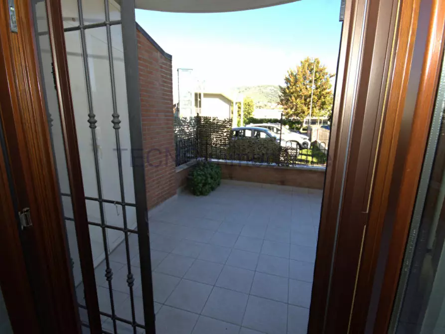 Immagine 15 di Appartamento in vendita  a Corciano