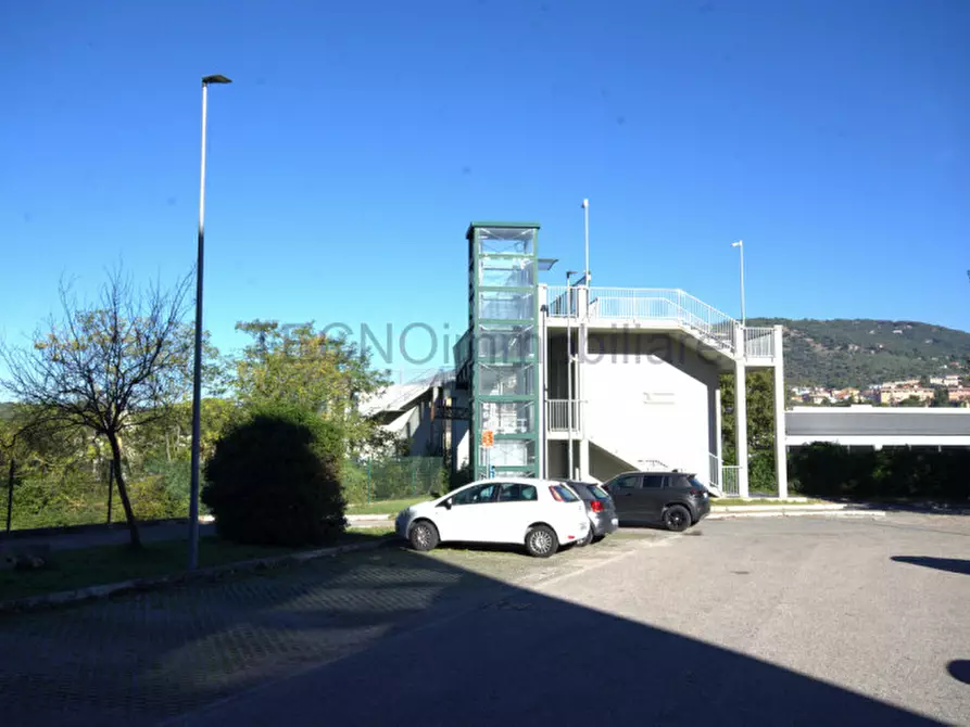 Immagine 21 di Appartamento in vendita  a Corciano