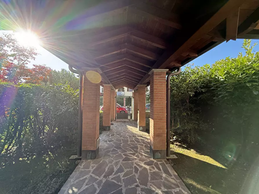 Immagine 3 di Appartamento in vendita  in Via Antonio Gramsci a Gaggiano