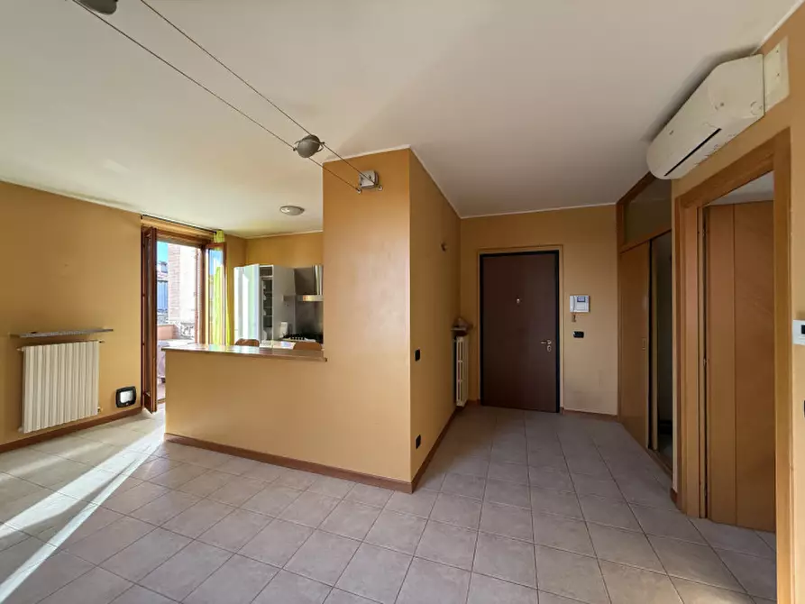 Immagine 7 di Appartamento in vendita  in Via Antonio Gramsci a Gaggiano