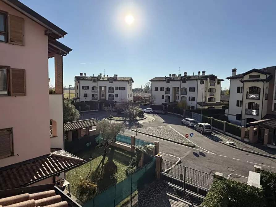 Immagine 14 di Appartamento in vendita  in Via Antonio Gramsci a Gaggiano