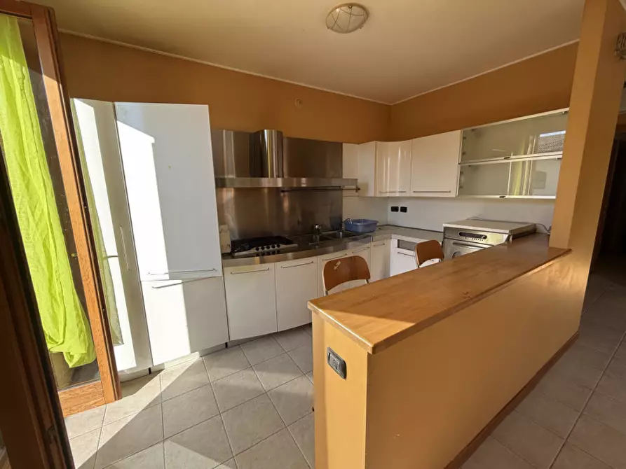 Immagine 16 di Appartamento in vendita  in Via Antonio Gramsci a Gaggiano