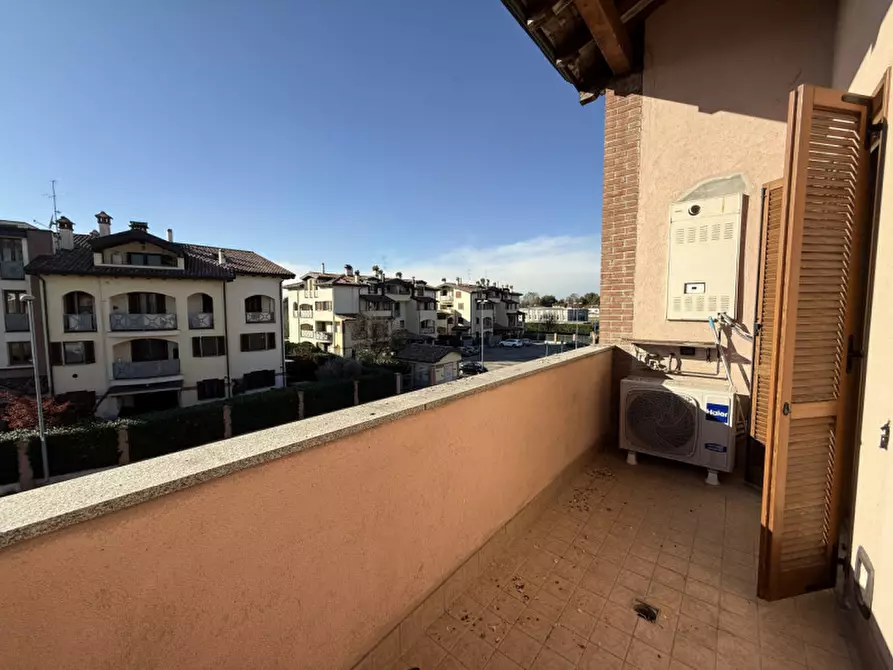 Immagine 20 di Appartamento in vendita  in Via Antonio Gramsci a Gaggiano