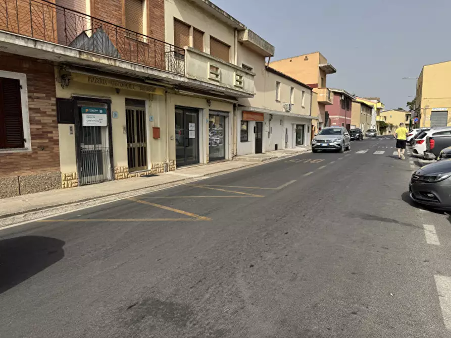 Immagine 2 di Negozio in vendita  in via italia 232 a Sant'anna Arresi