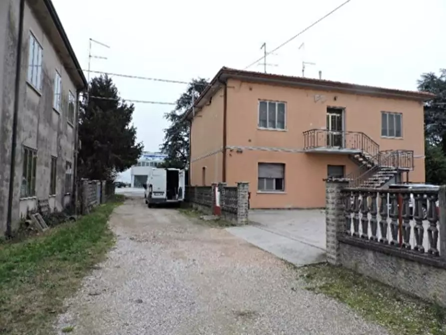 Immagine 5 di Appartamento in vendita  in Via Venera 30 a Sanguinetto