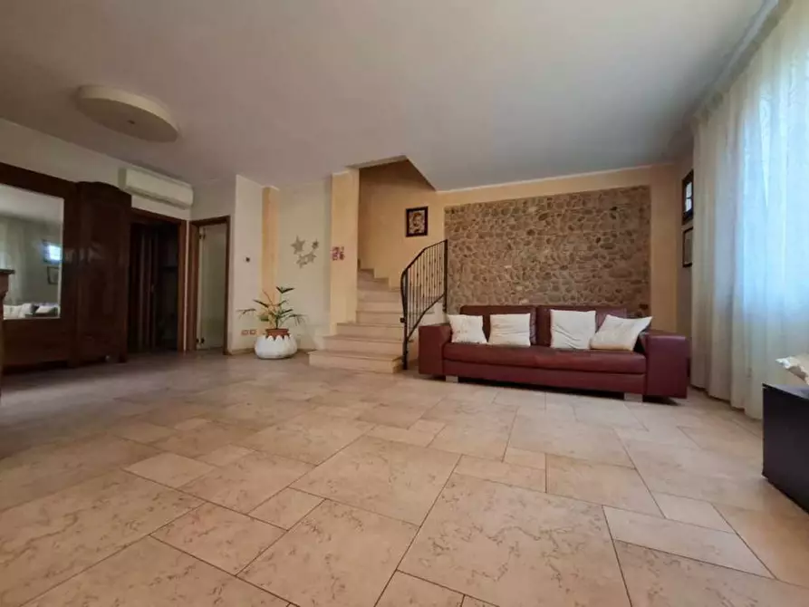 Immagine 3 di Villetta a schiera in vendita  a Verona