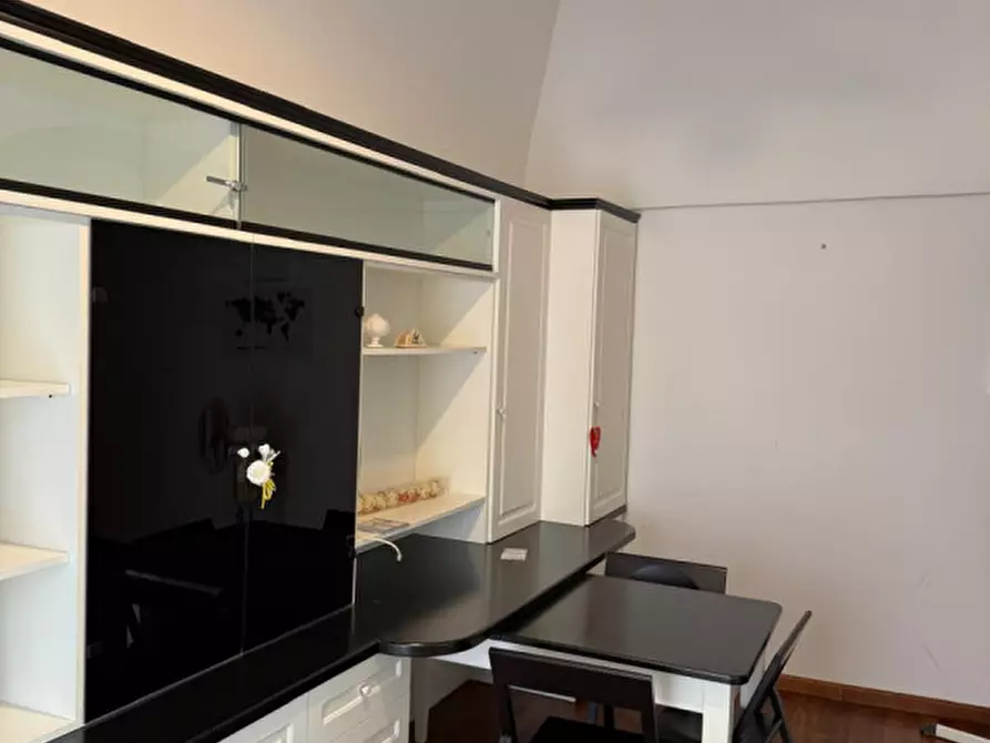 Immagine 4 di Casa indipendente in vendita  in Via Nazario Sauro a Ceglie Messapico