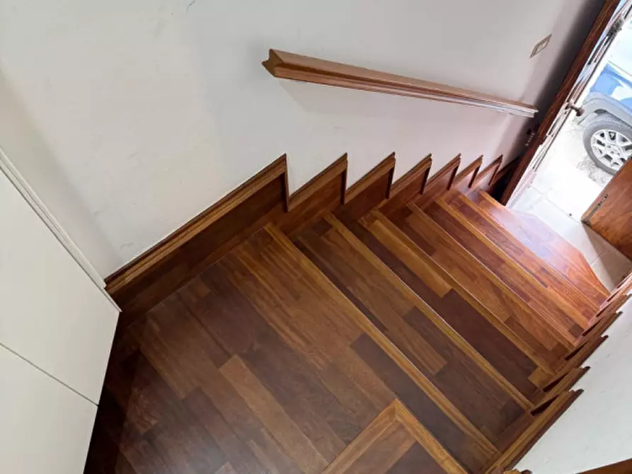 Immagine 23 di Casa indipendente in vendita  in Via Nazario Sauro a Ceglie Messapico