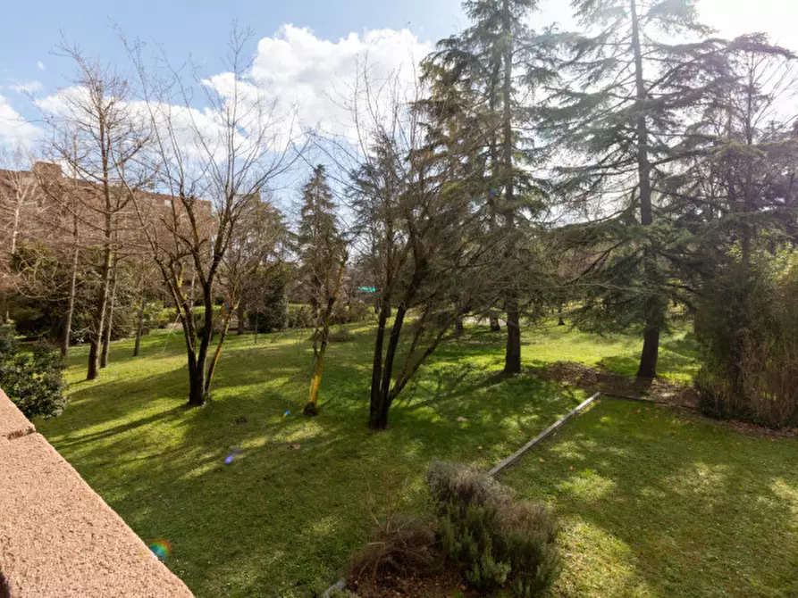 Immagine 3 di Garage in vendita  in Via della Ca' Bianca a Bologna