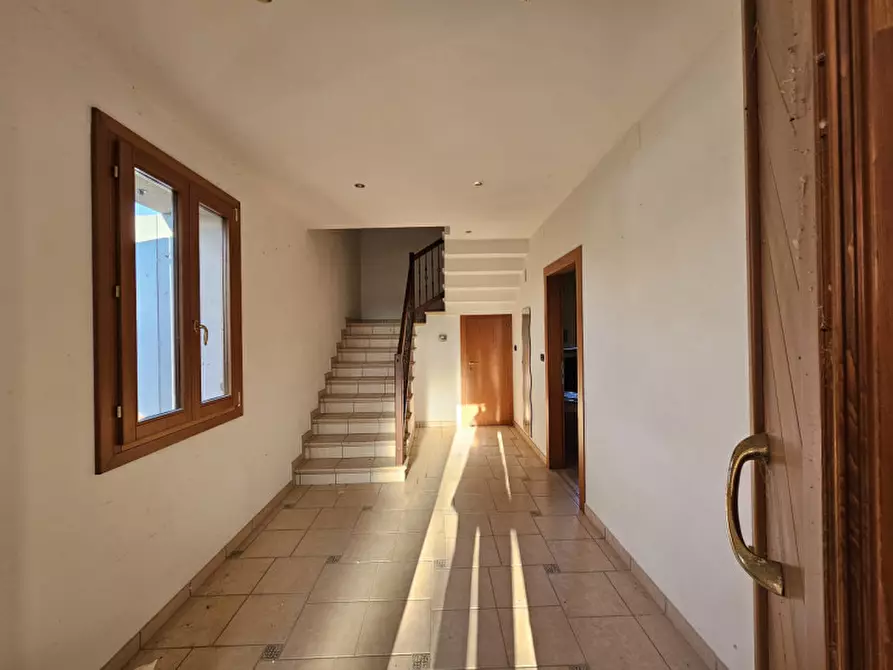 Immagine 5 di Appartamento in vendita  in VIA SOSTEGNO a Este