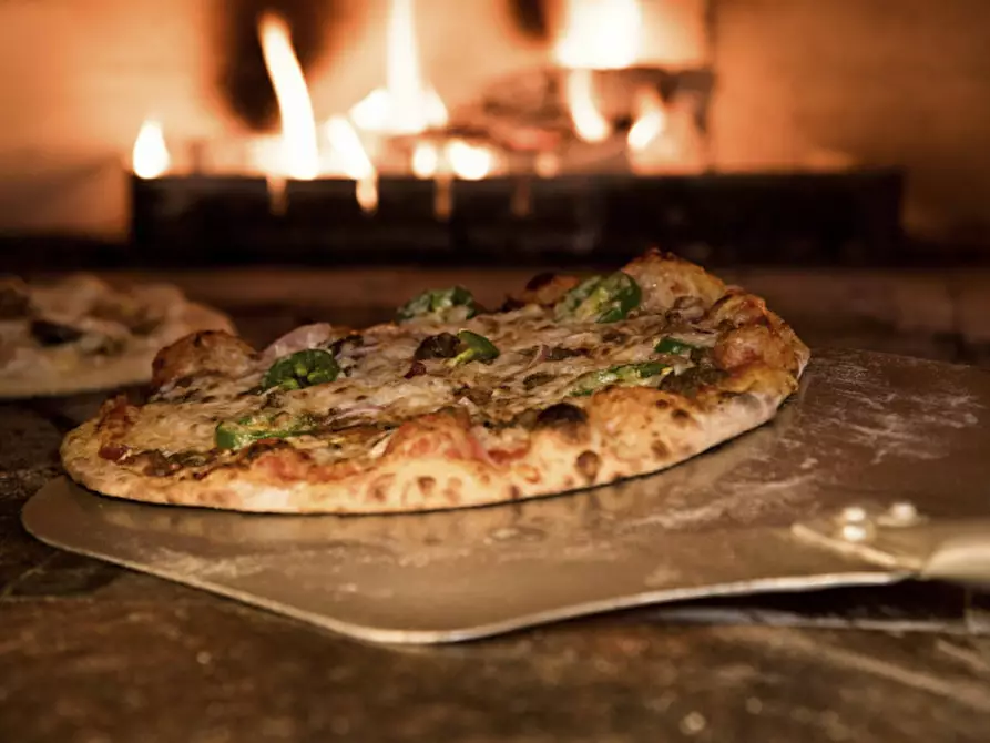 Immagine 1 di Attività commerciale in vendita  a Cesena