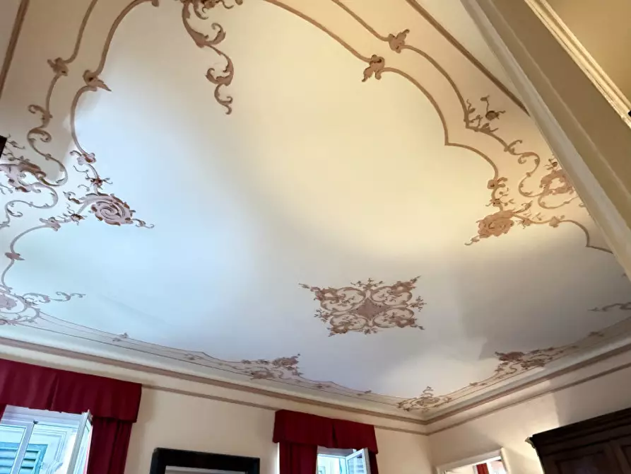 Immagine 8 di Appartamento in vendita  in via della maddalena a Genova