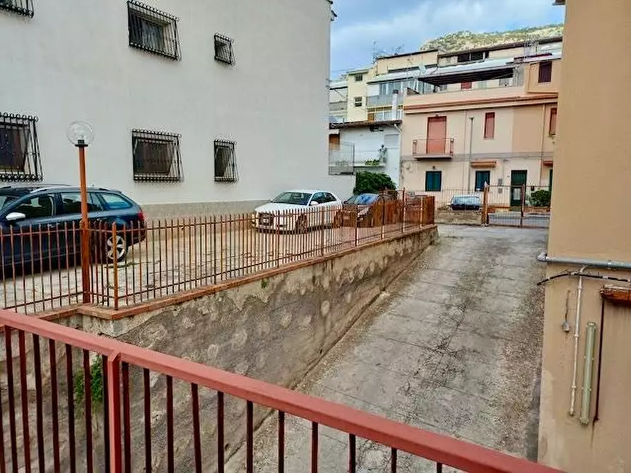Immagine 5 di Appartamento in vendita  in VIA MALVICA a Palermo