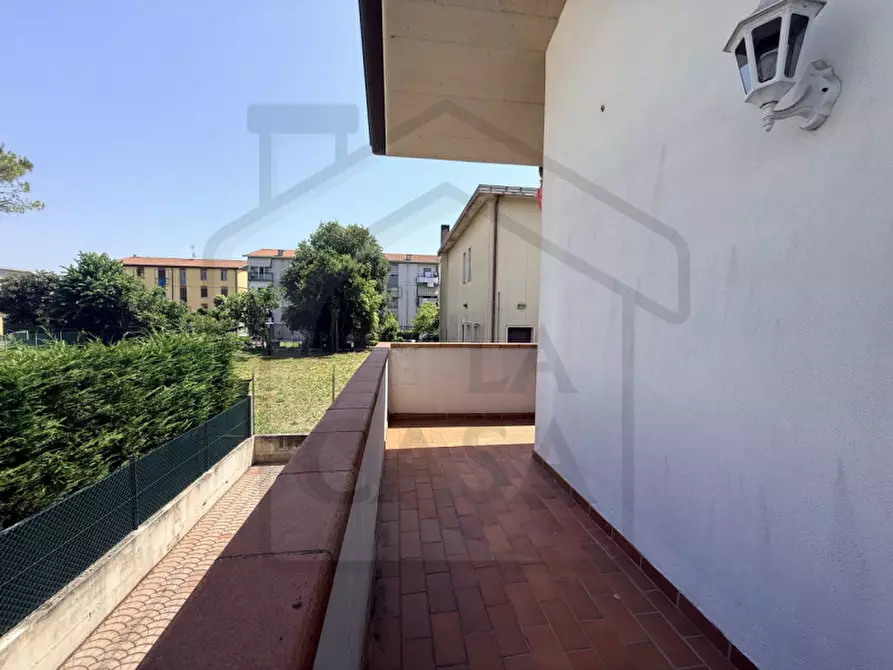 Immagine 14 di Casa bifamiliare in vendita  in Via Enrico Bernardi a Abano Terme