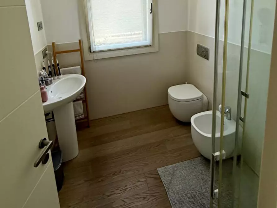 Immagine 7 di Casa bifamiliare in vendita  in Via Schiavin a Este