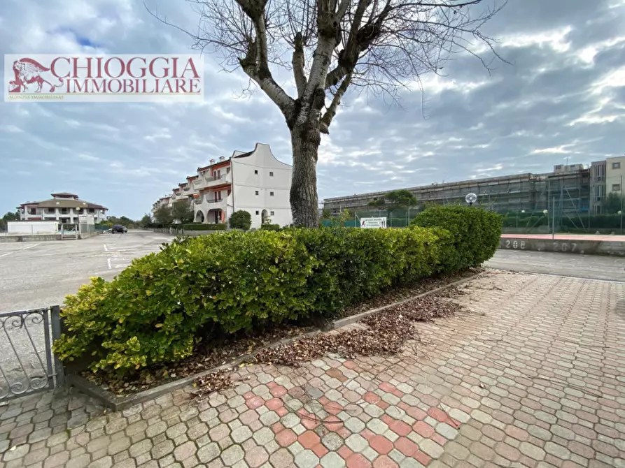 Immagine 2 di Casa indipendente in vendita  in Via Nazioni Unite a Chioggia