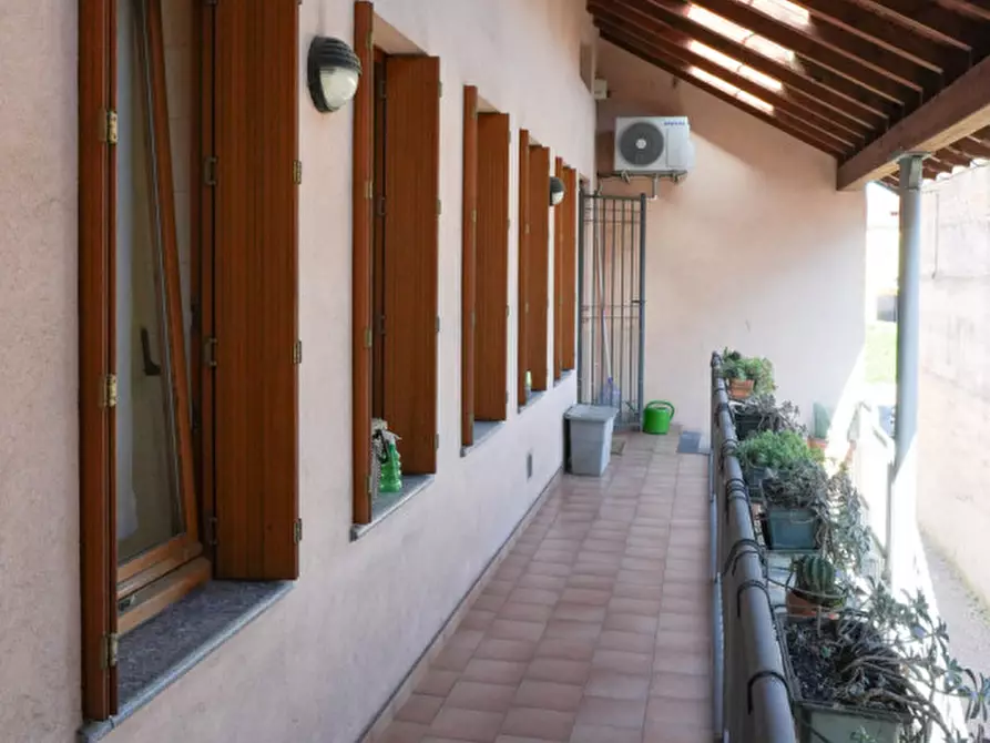 Immagine 22 di Casa indipendente in vendita  in Via Silvio Pellico 4 a Albiate