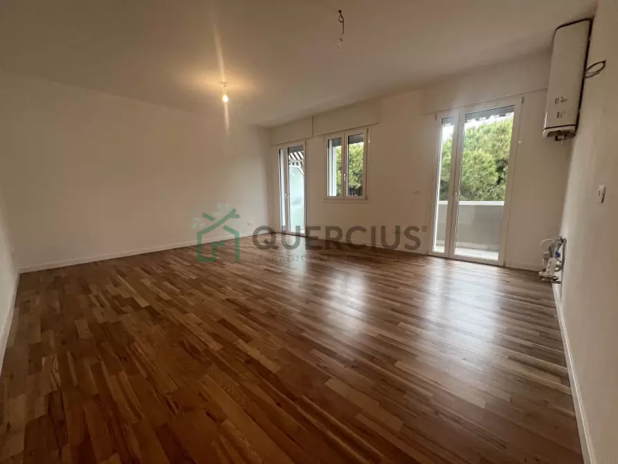 Immagine 5 di Appartamento in vendita  in Via Aquileia a Jesolo