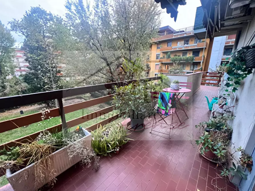 Immagine 8 di Appartamento in vendita  in Via Ottorino Respighi a Firenze