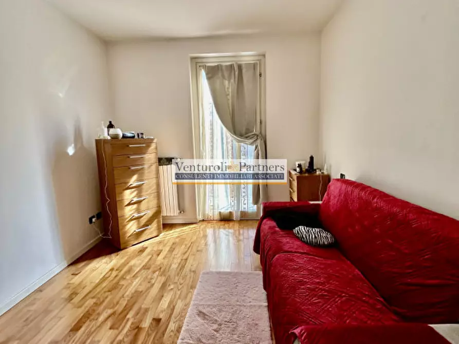 Immagine 10 di Appartamento in vendita  in Via dei Francesi a Solferino