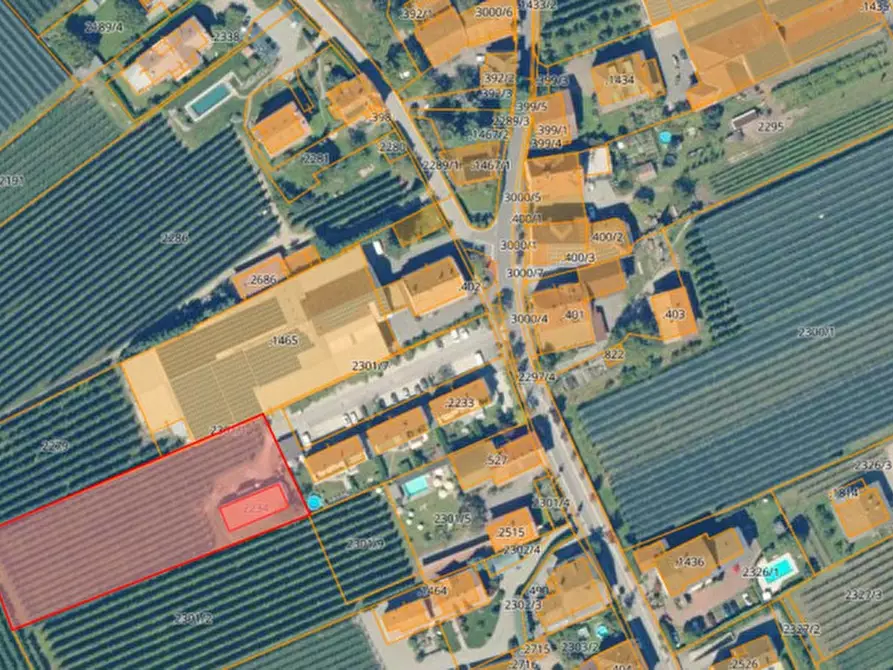 Immagine 9 di Rustico / casale in vendita  a Lana .Lana.