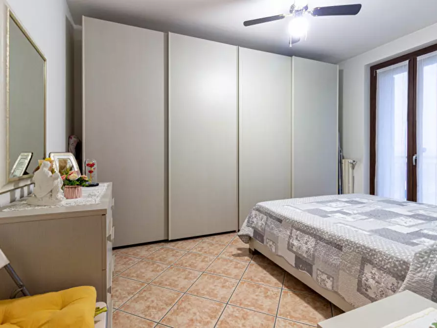 Immagine 10 di Appartamento in vendita  a Casorate Primo
