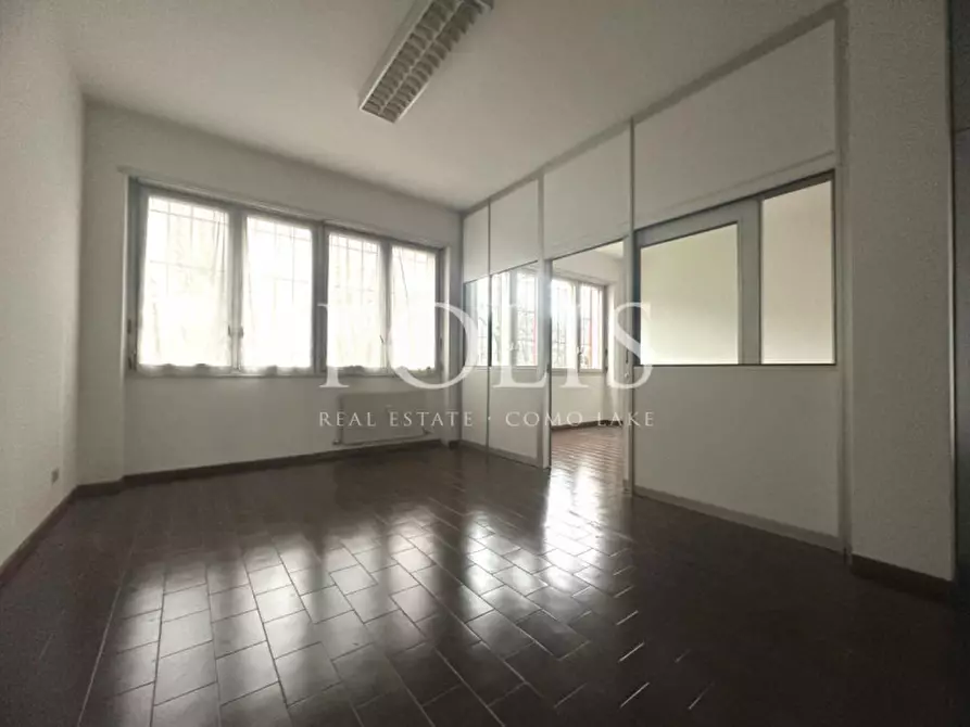 Immagine 6 di Ufficio in vendita  in via Piave a Como