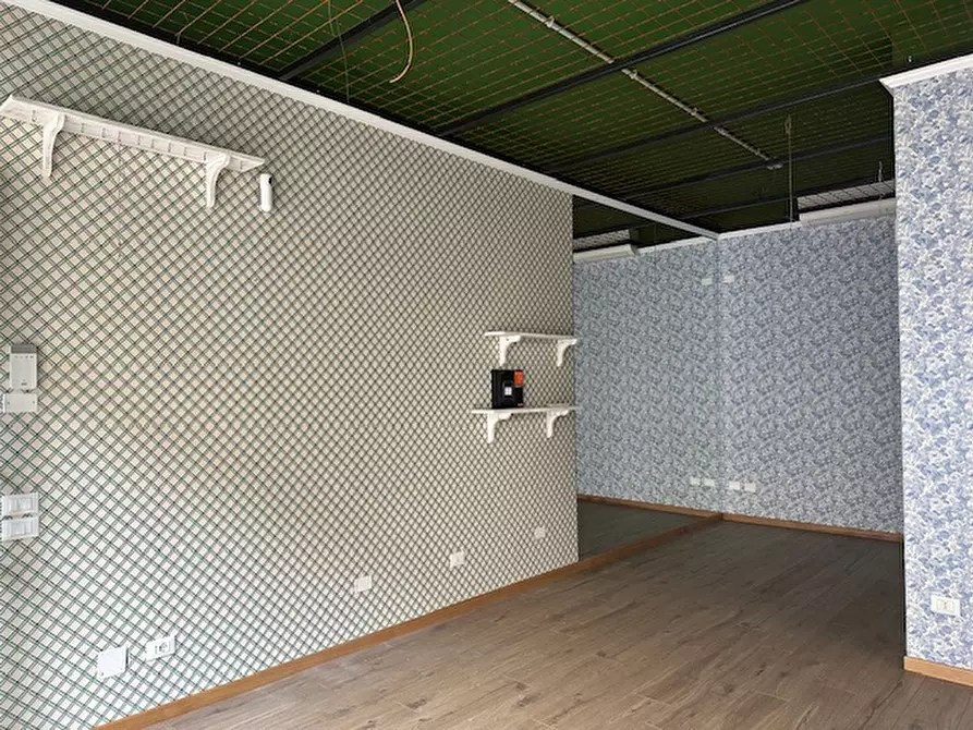 Immagine 5 di Negozio in vendita  in Via Antonio Gramsci n. 77 a Cadoneghe