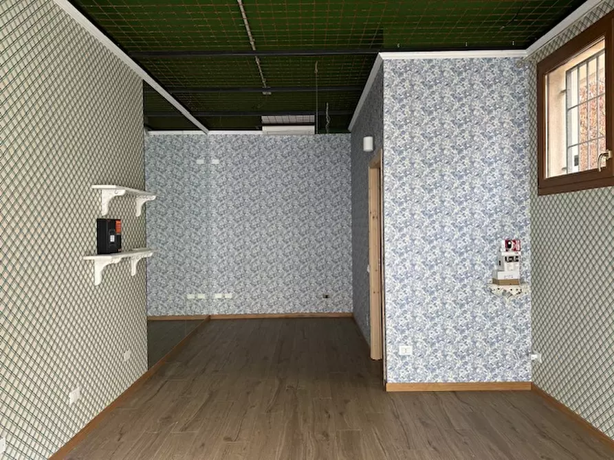 Immagine 6 di Negozio in vendita  in Via Antonio Gramsci n. 77 a Cadoneghe