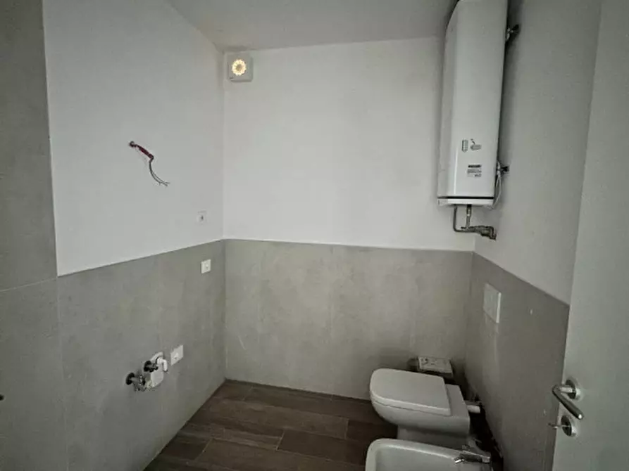 Immagine 3 di Appartamento in vendita  in Via Alessandro Poerio a Venezia