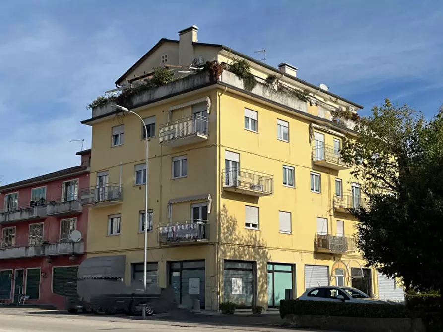 Immagine 29 di Attico in vendita  in Via Sette Martiri, 39/C a Valdagno